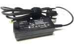 30W 19V 1.58A strømforsyning 5.5mm x 2.5mm stik - Køb nu! 30W 19V 1.58A strømforsyning med 5.5mm x 2.5mm stik - kompatibel