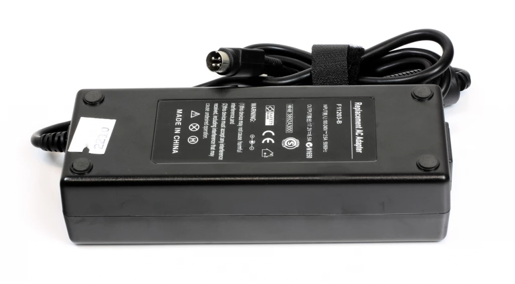EPS 112W 17.2V 6.5A str&oslash;mforsyning med 4pin stick - Kompatibel